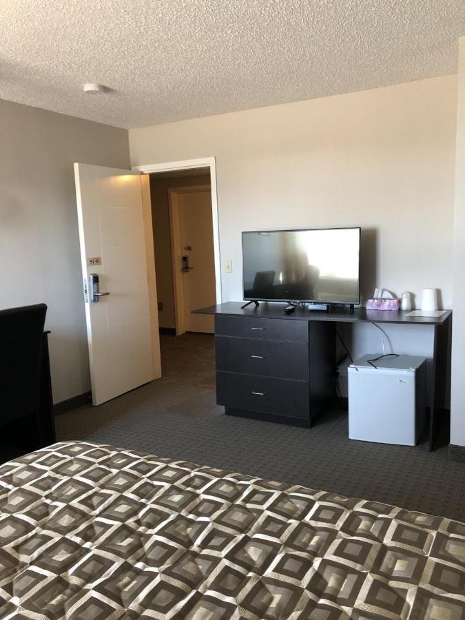 Arbour Ridge Inn & Suites Kindersley Dış mekan fotoğraf
