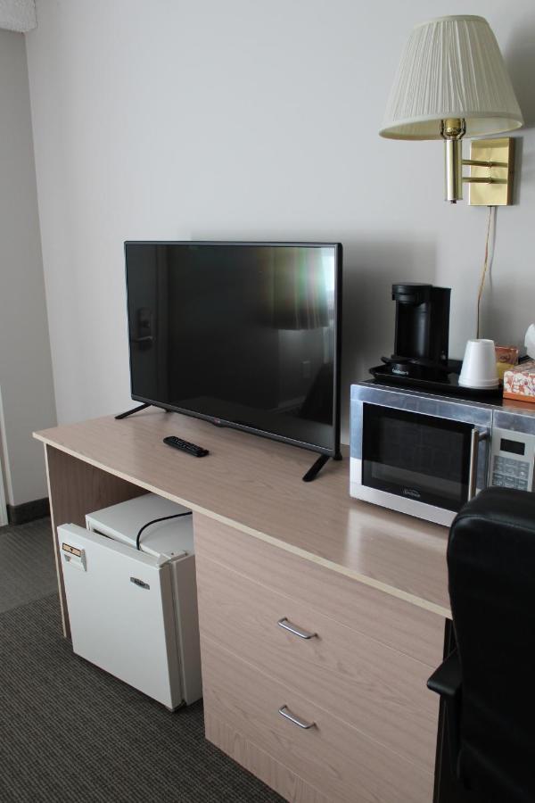 Arbour Ridge Inn & Suites Kindersley Dış mekan fotoğraf